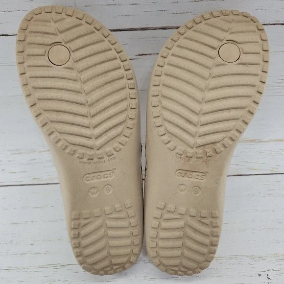 Crocs Kadee II Sandals Womens 9 Tan Brown Leopard Comfort Thong Flip Flop Beach - Picture 7 of 8